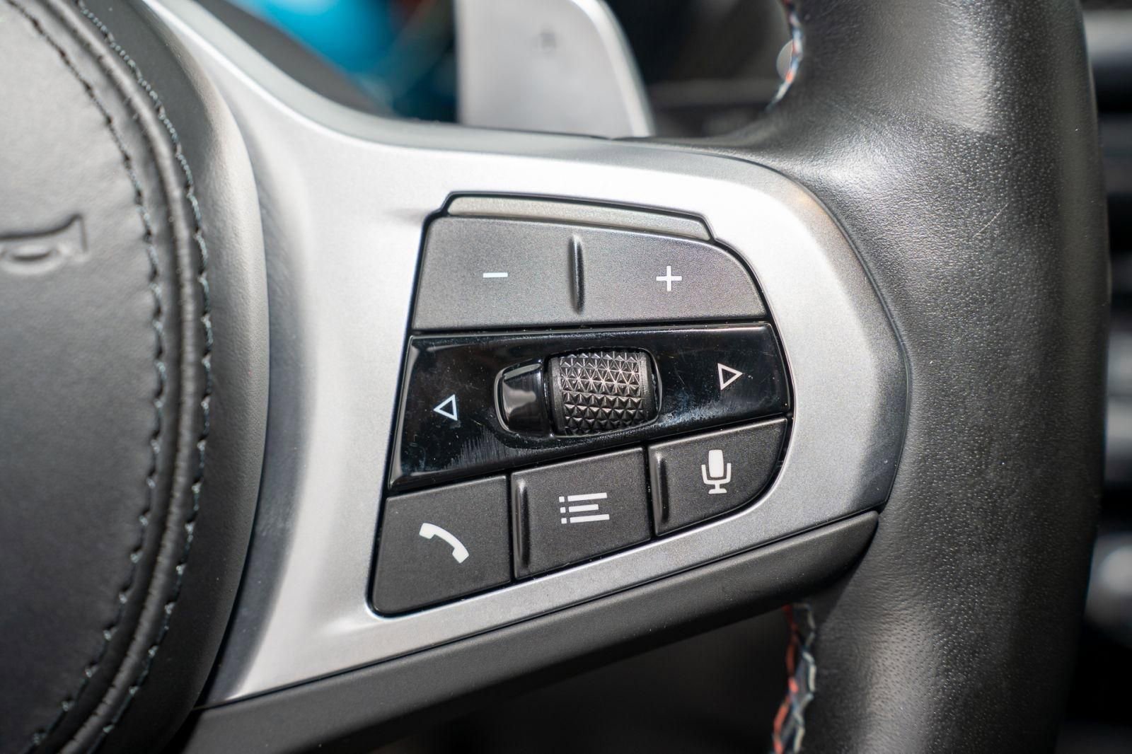 Used 2024 BMW X4 M40i image 33