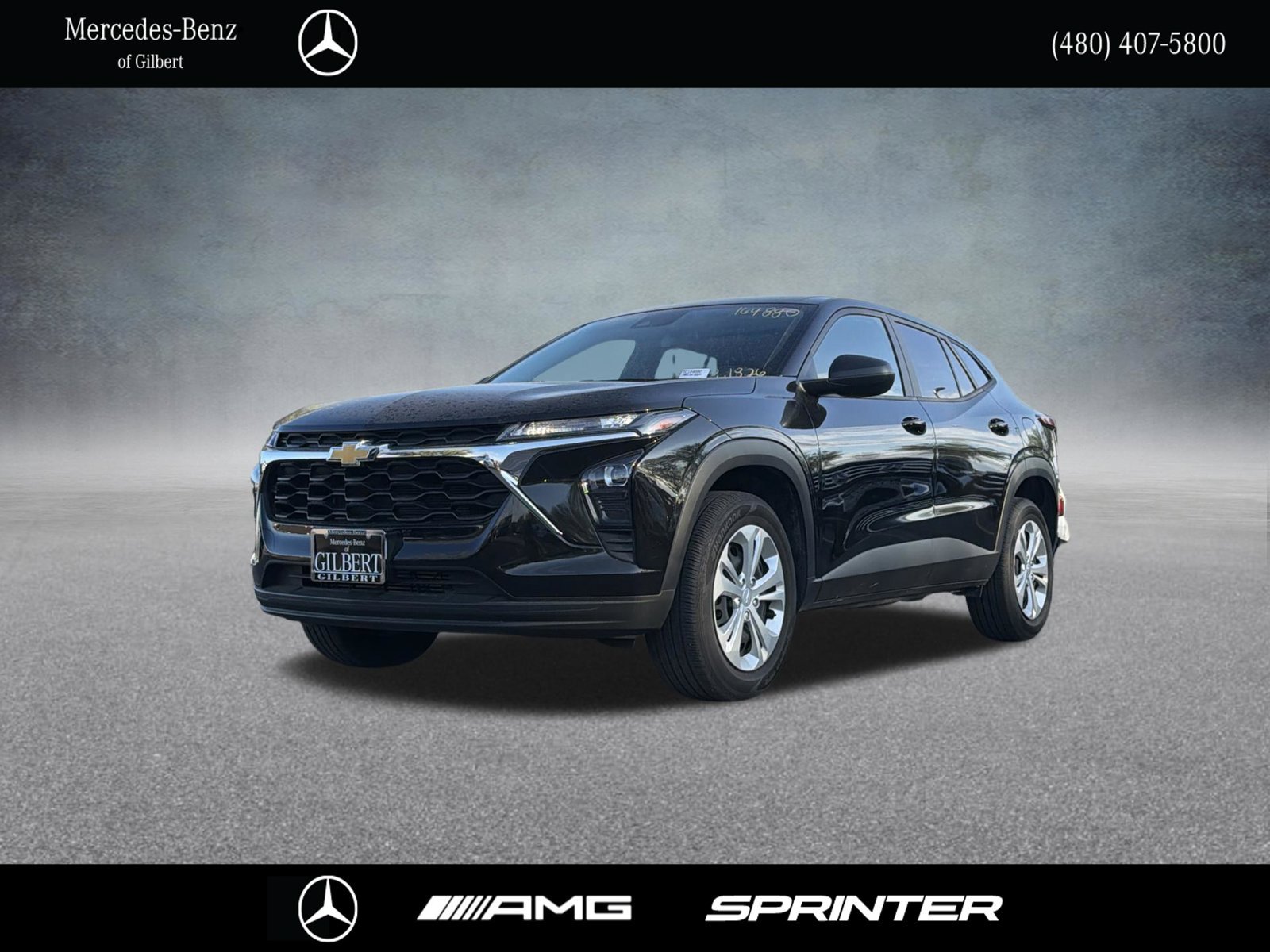 Used 2025 Chevrolet Trax LS FWD image 1