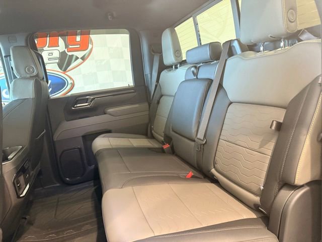 Used 2025 Chevrolet Silverado 2500 ZR2 w/ Technology Package image 20