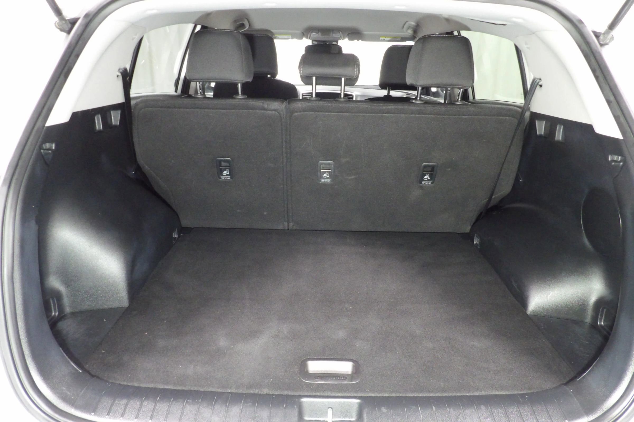 Used 2021 Kia Sportage LX AWD/4WD image 9