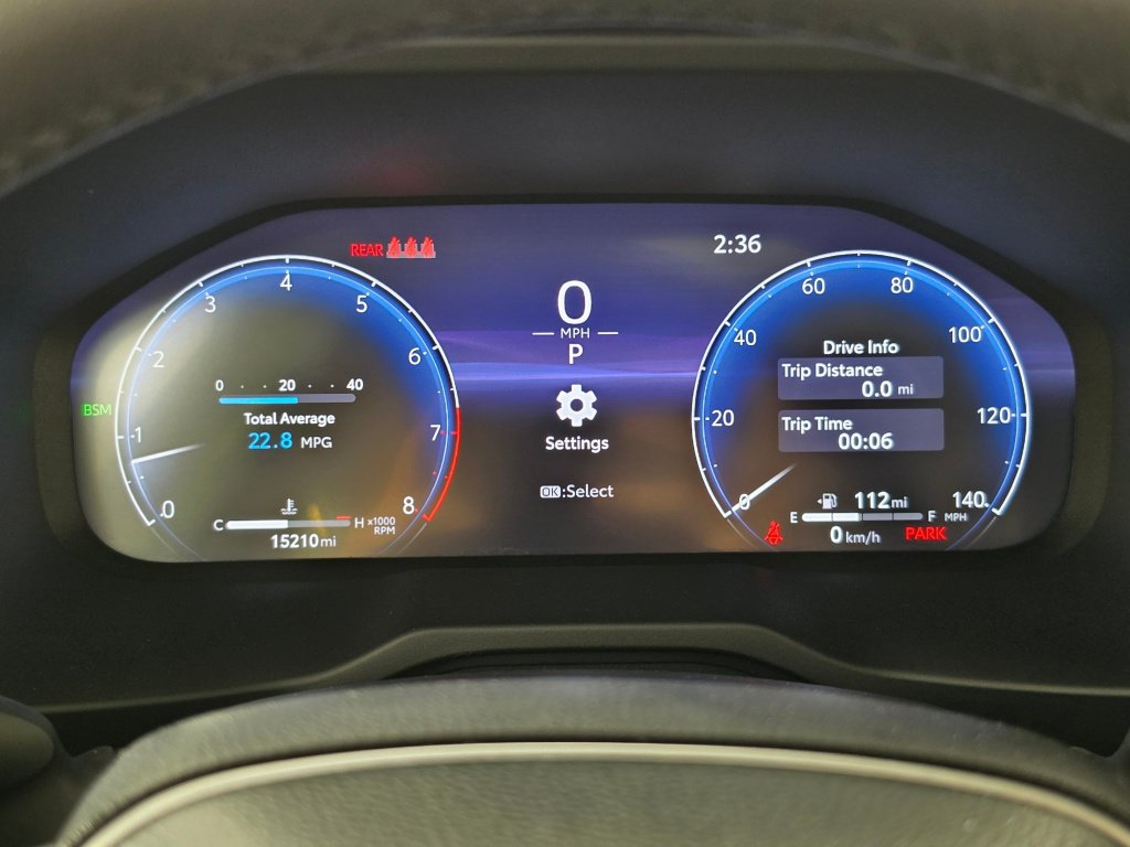 Used 2024 Toyota RAV4 Limited w/ Advanced Technology Package AWD/4WD image 15