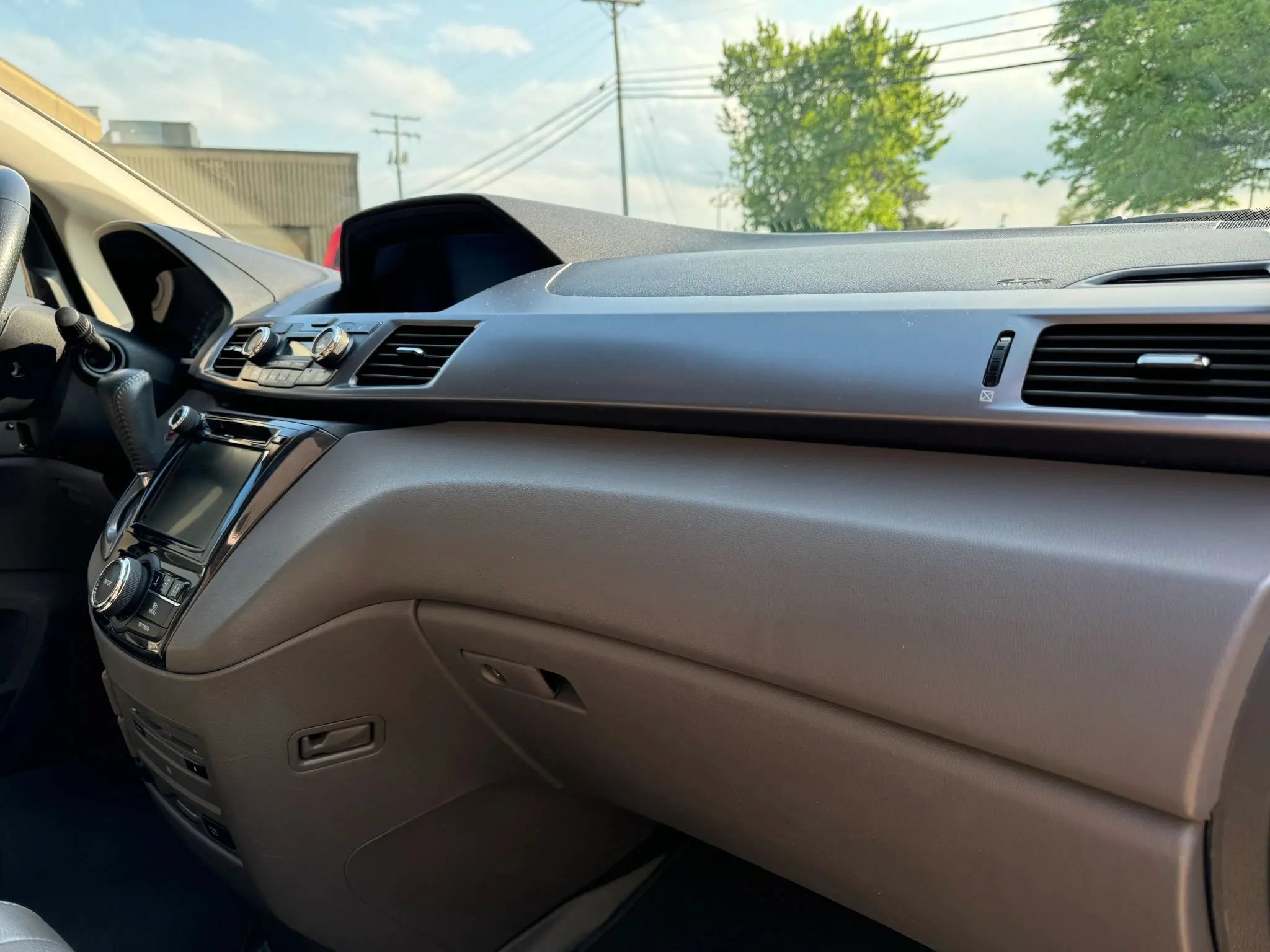 Used 2014 Honda Odyssey Touring image 26