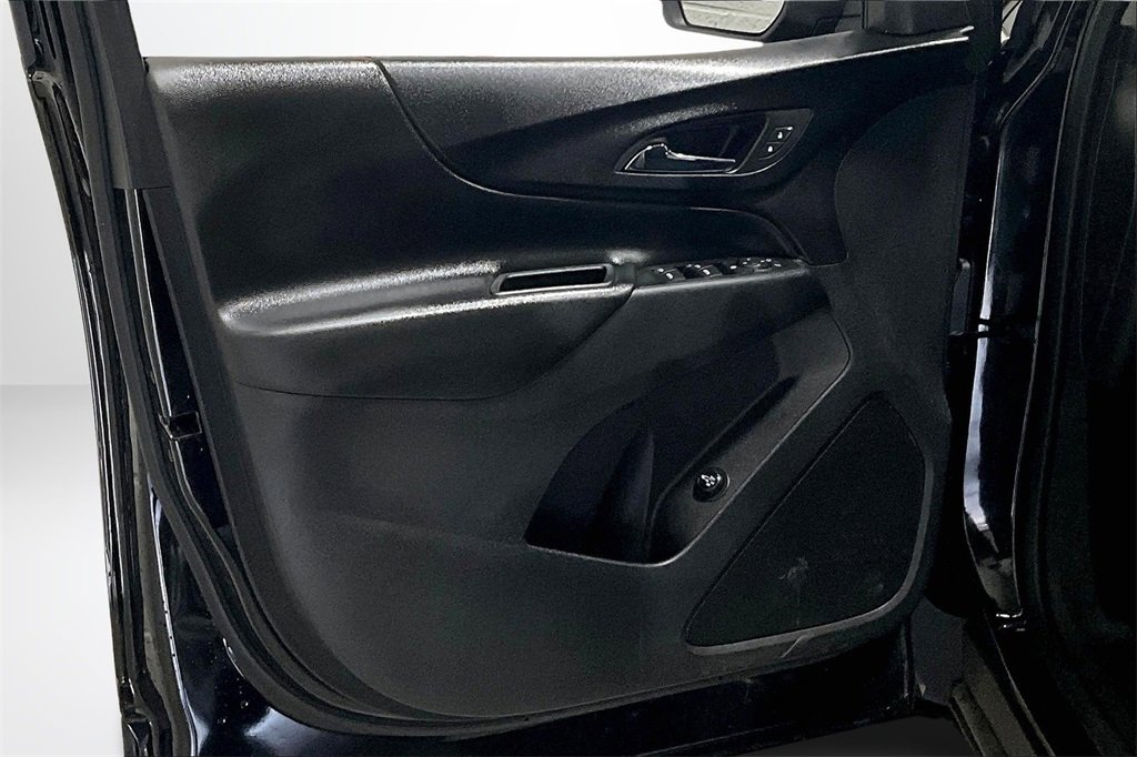 Used 2022 Chevrolet Equinox LT image 20