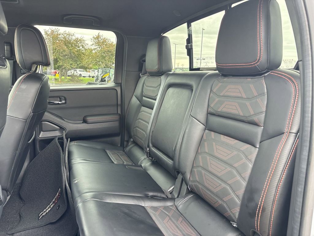 Certified 2025 Nissan Frontier PRO-4X w/ Pro Premium Package AWD/4WD image 16