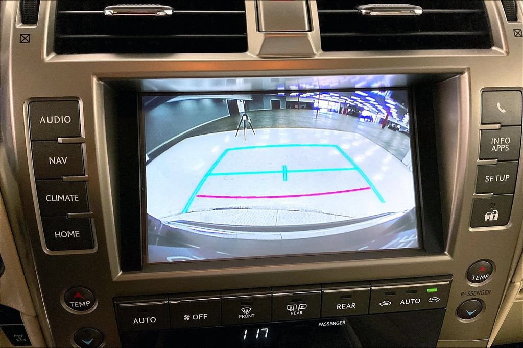 Used 2015 Lexus GX 460 w/ Premium Package AWD/4WD image 15