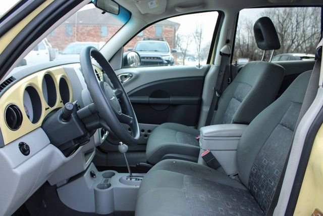 Used 2007 Chrysler PT Cruiser Touring w/ Fleet Value Group I image 11