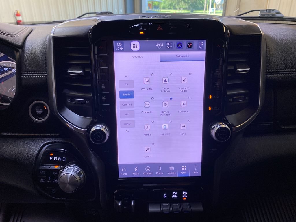 Used 2025 RAM 1500 Laramie AWD/4WD image 40