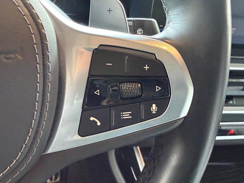 Used 2023 BMW X7 xDrive40i w/ Executive Package image 15