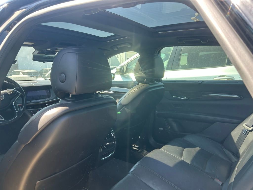 Used 2018 Cadillac CT6 Luxury image 7