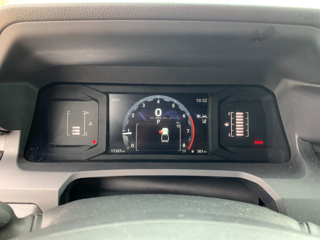 Used 2025 Toyota Tacoma SR w/ SR Upgrade Package image 29