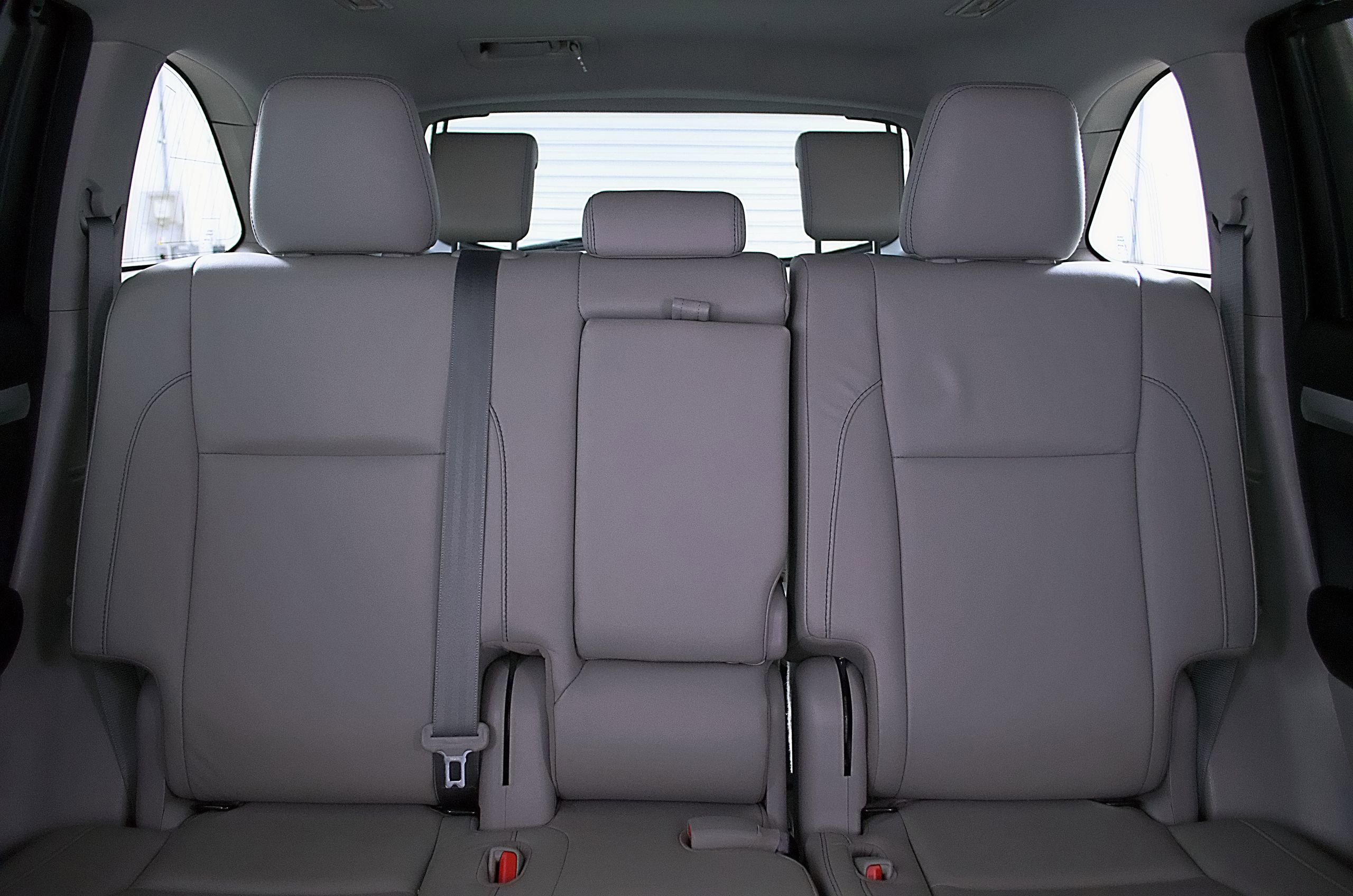 Used 2018 Toyota Highlander XLE image 19