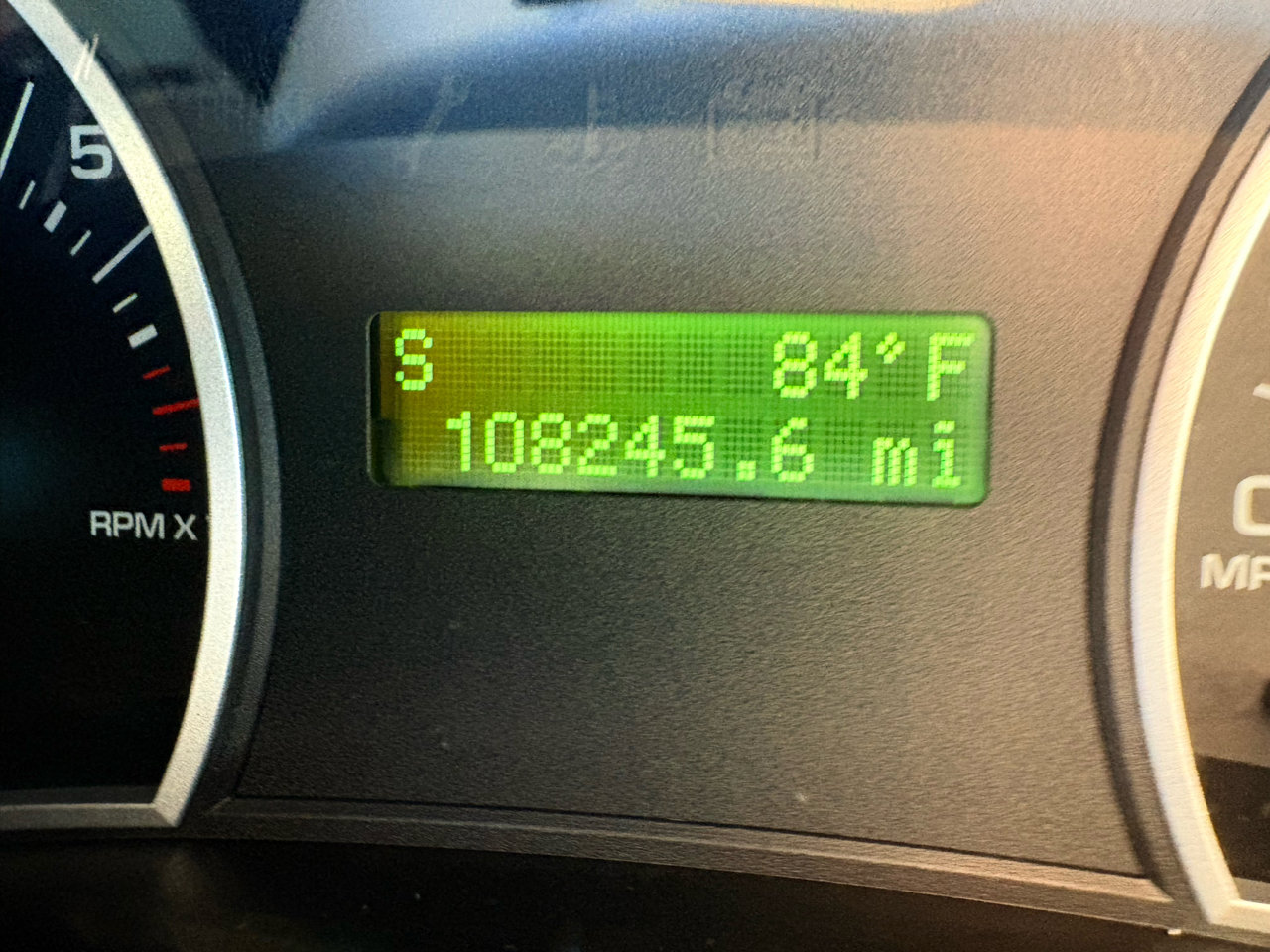 Used 2010 Ford Explorer XLT image 40