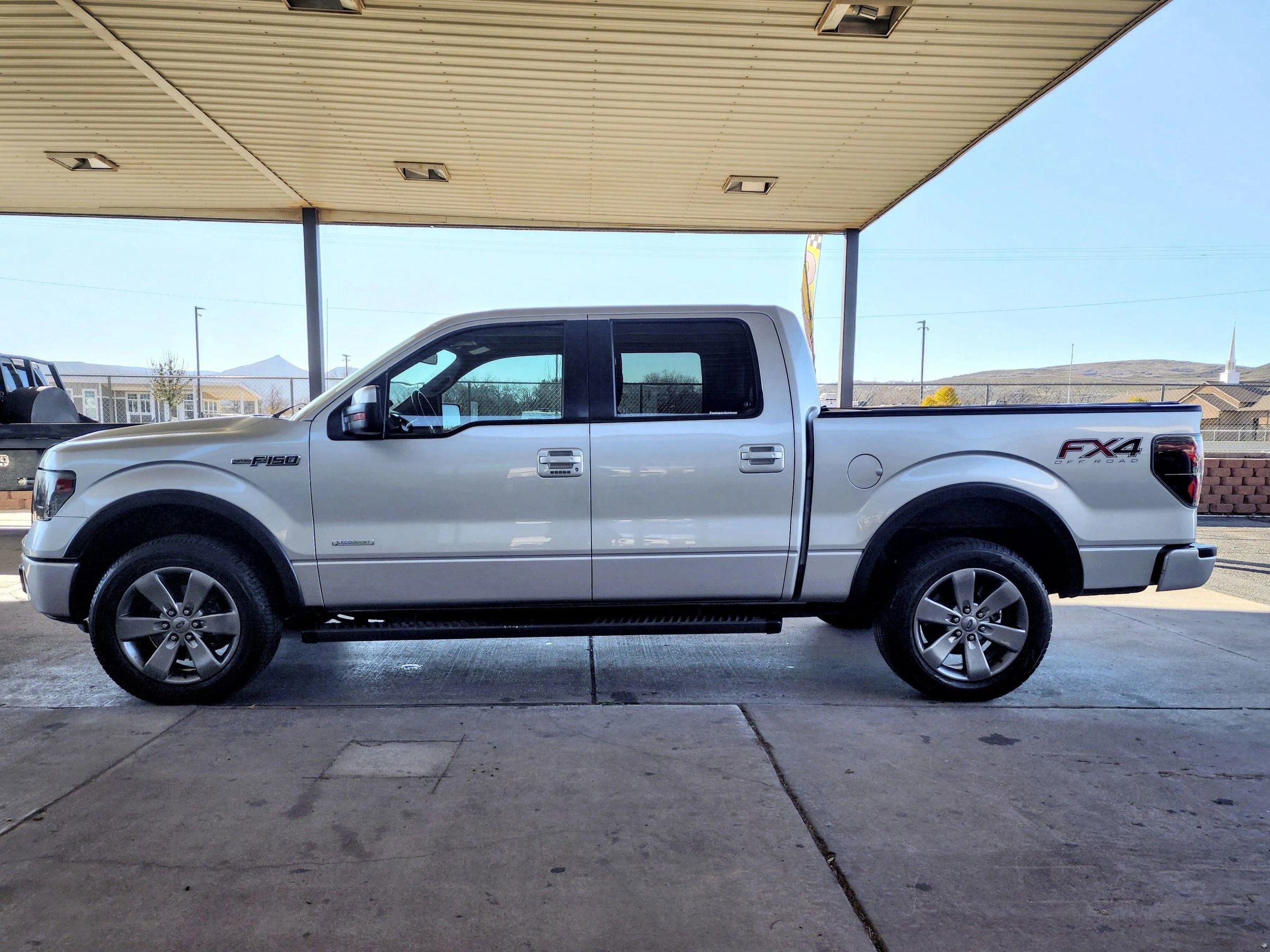 Used 2013 Ford F150 FX4 w/ Luxury Equipment Group image 2