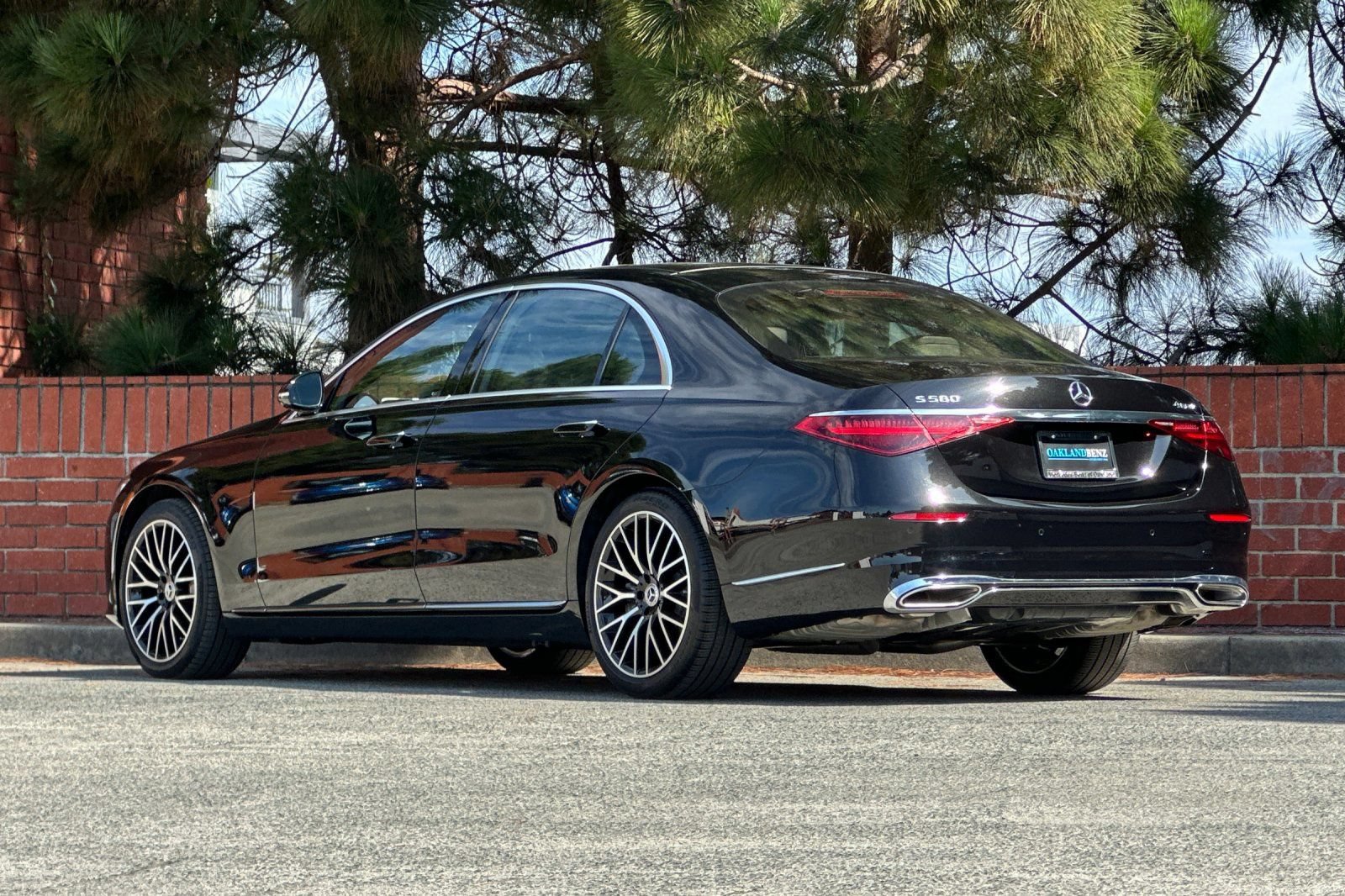 Certified 2024 Mercedes-Benz S 580 4MATIC Sedan image 8