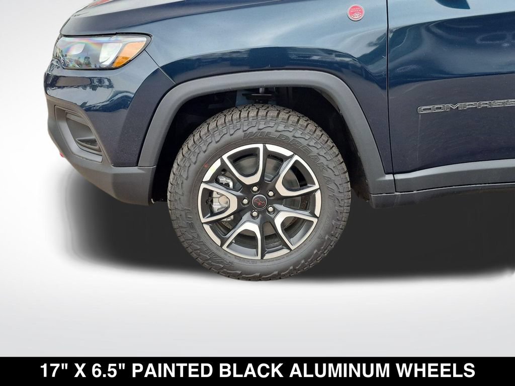 New 2026 Jeep Compass Trailhawk w/ Trailer Tow Group AWD/4WD image 11