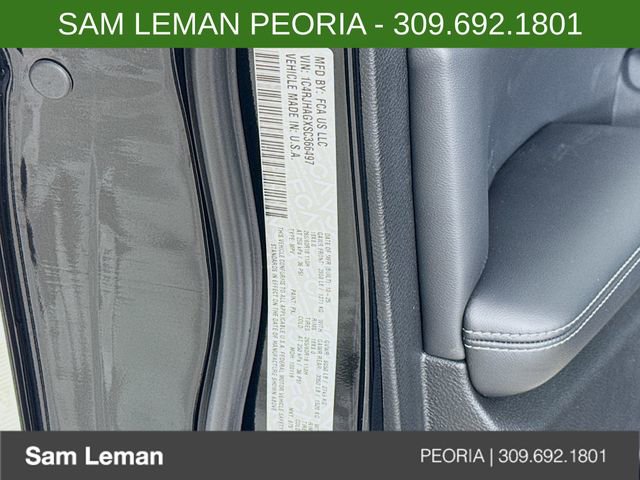 New 2025 Jeep Grand Cherokee Altitude image 30