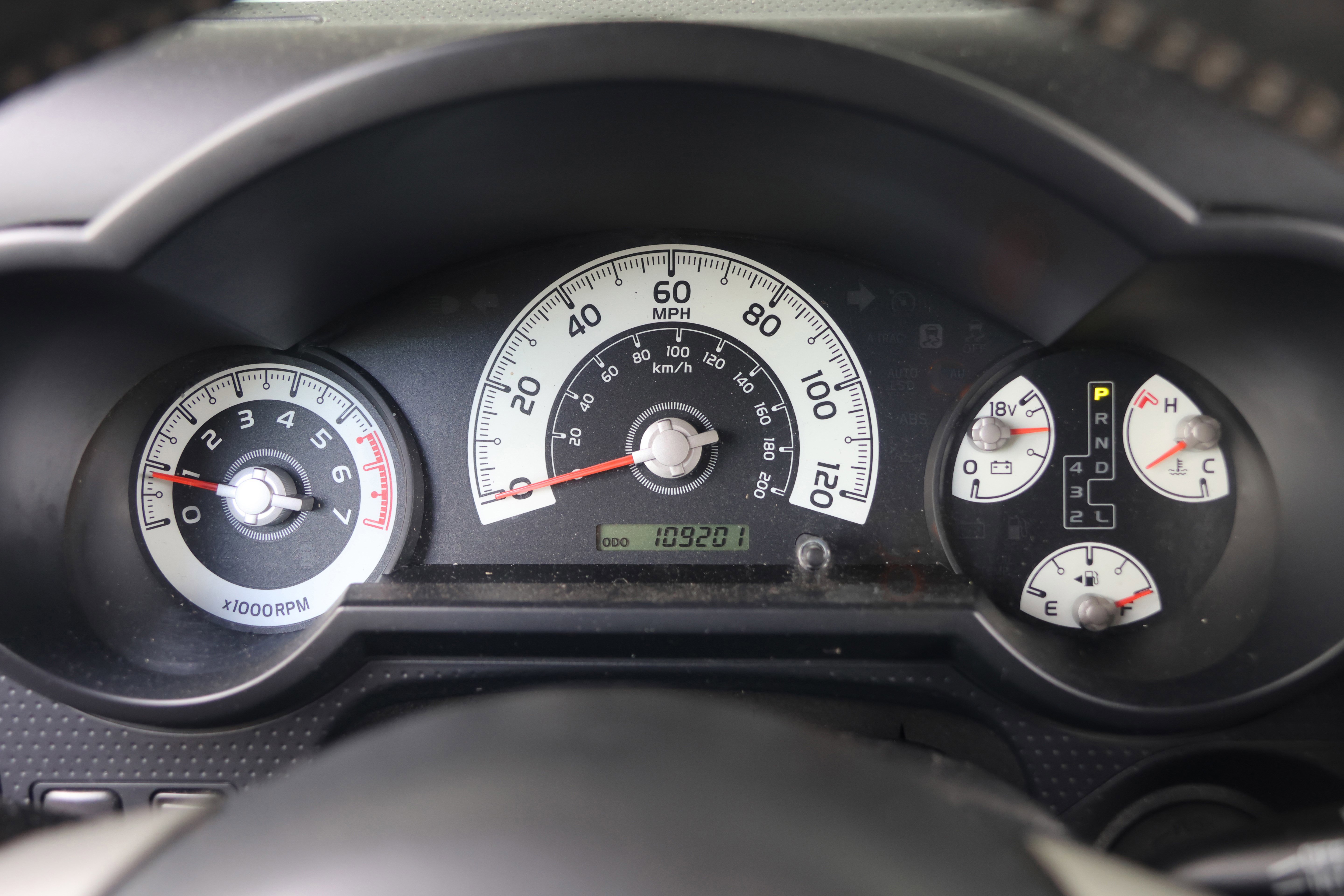 Used 2012 Toyota FJ Cruiser 4WD w/ Upgrade Pkg image 19