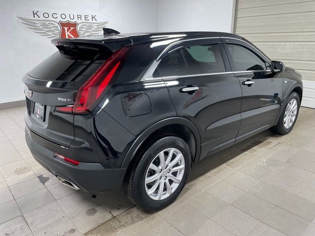 Used 2023 Cadillac XT4 Luxury w/ Driver Awareness Package image 6