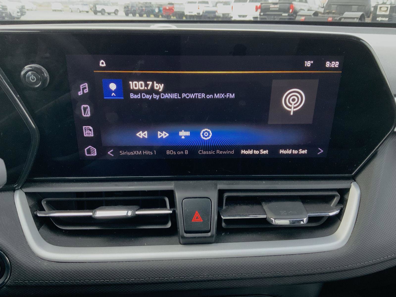 Used 2024 Chevrolet TrailBlazer LS w/ LS Convenience Package image 32