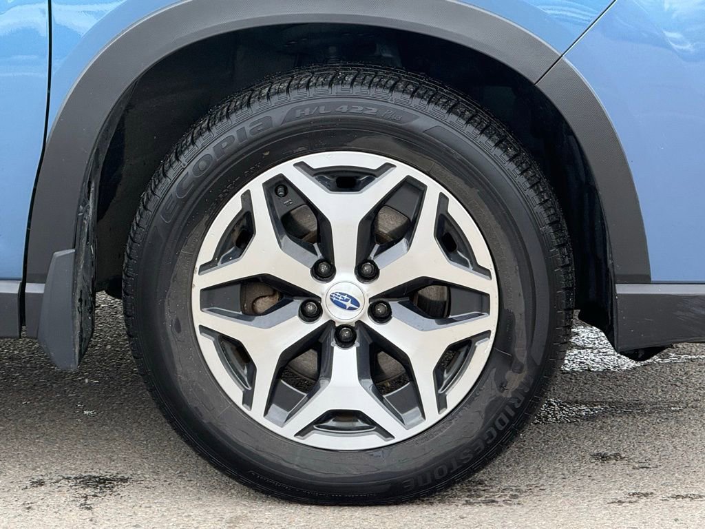 Used 2019 Subaru Forester Premium w/ All-Weather Package image 6