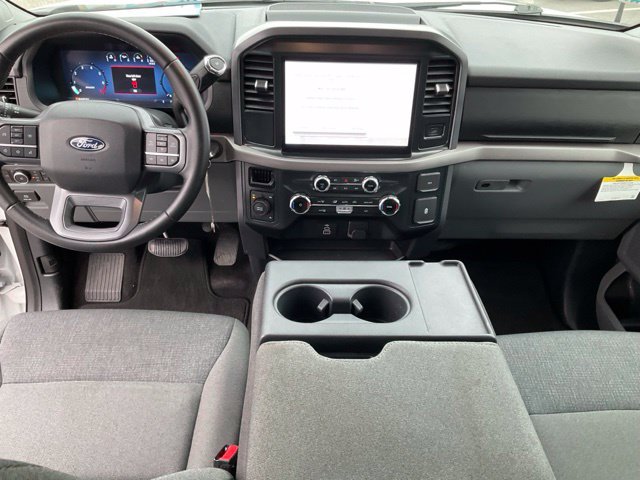 Used 2025 Ford F150 XLT w/ Equipment Group 301A Standard AWD/4WD image 4
