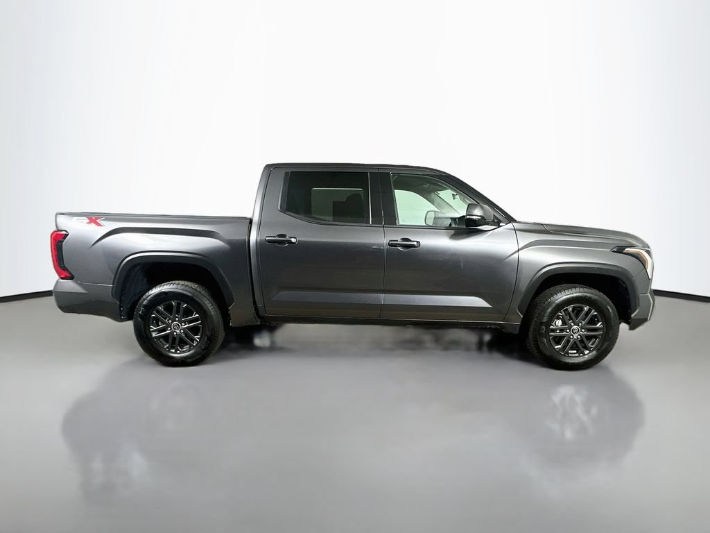 Used 2023 Toyota Tundra SR5 w/ SR5 Convenience Package AWD/4WD image 7