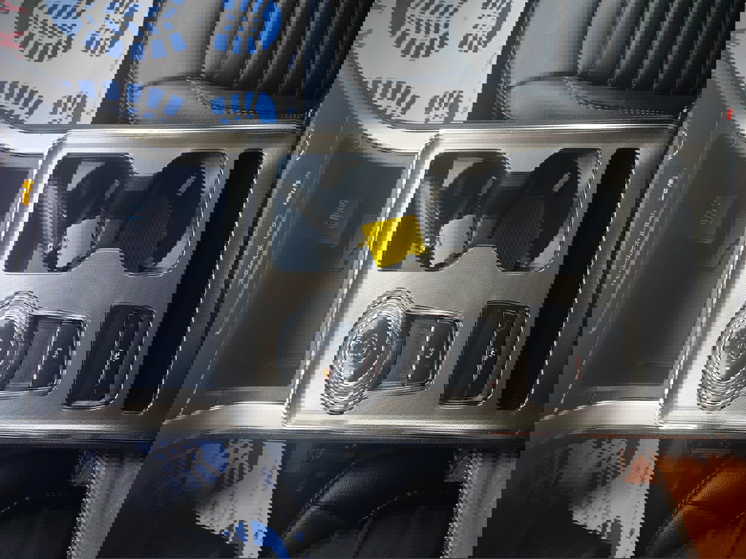 Used 2022 Ford Edge SEL w/ Convenience Package image 19