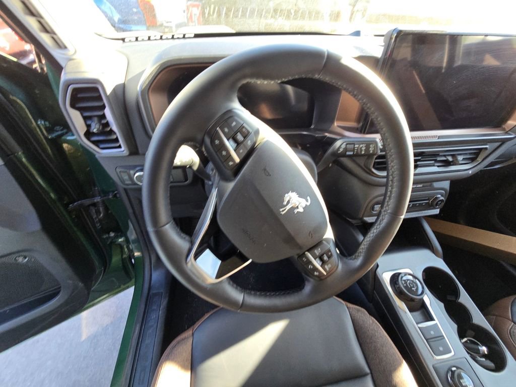 Used 2025 Ford Bronco Sport Outer Banks w/ Outer Banks Tech Package+ image 11