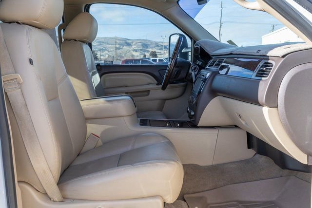 Used 2013 GMC Sierra 3500 Denali image 7