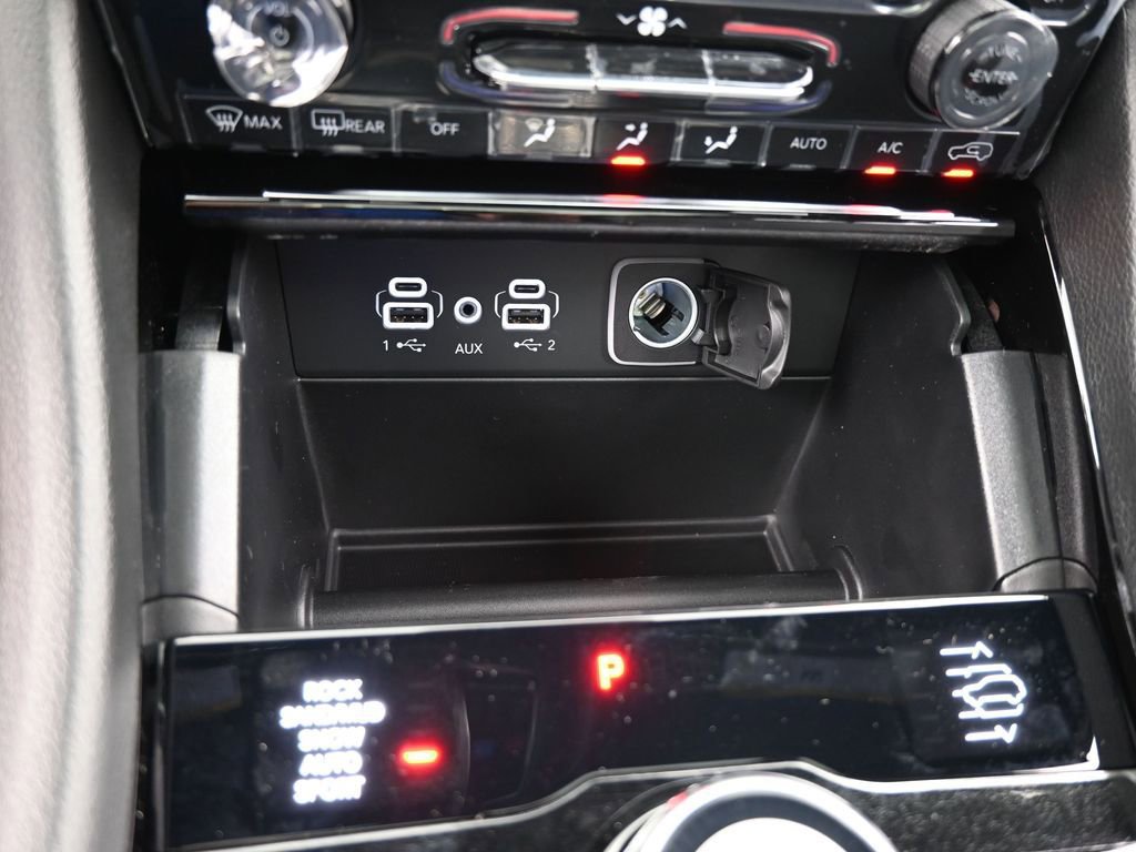 New 2025 Jeep Grand Cherokee L Overland AWD/4WD image 21