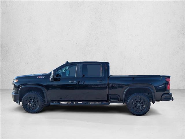 Used 2022 Chevrolet Silverado 2500 LT w/ Midnight Edition image 8