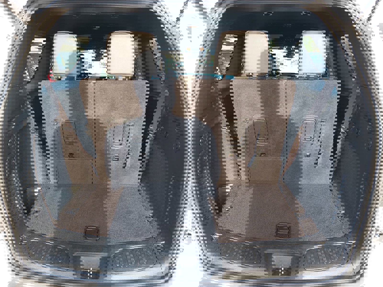 Used 2024 Dodge Durango GT image 14