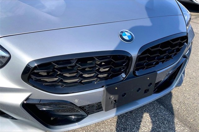 Used 2024 BMW Z4 M40i w/ Premium Package image 23