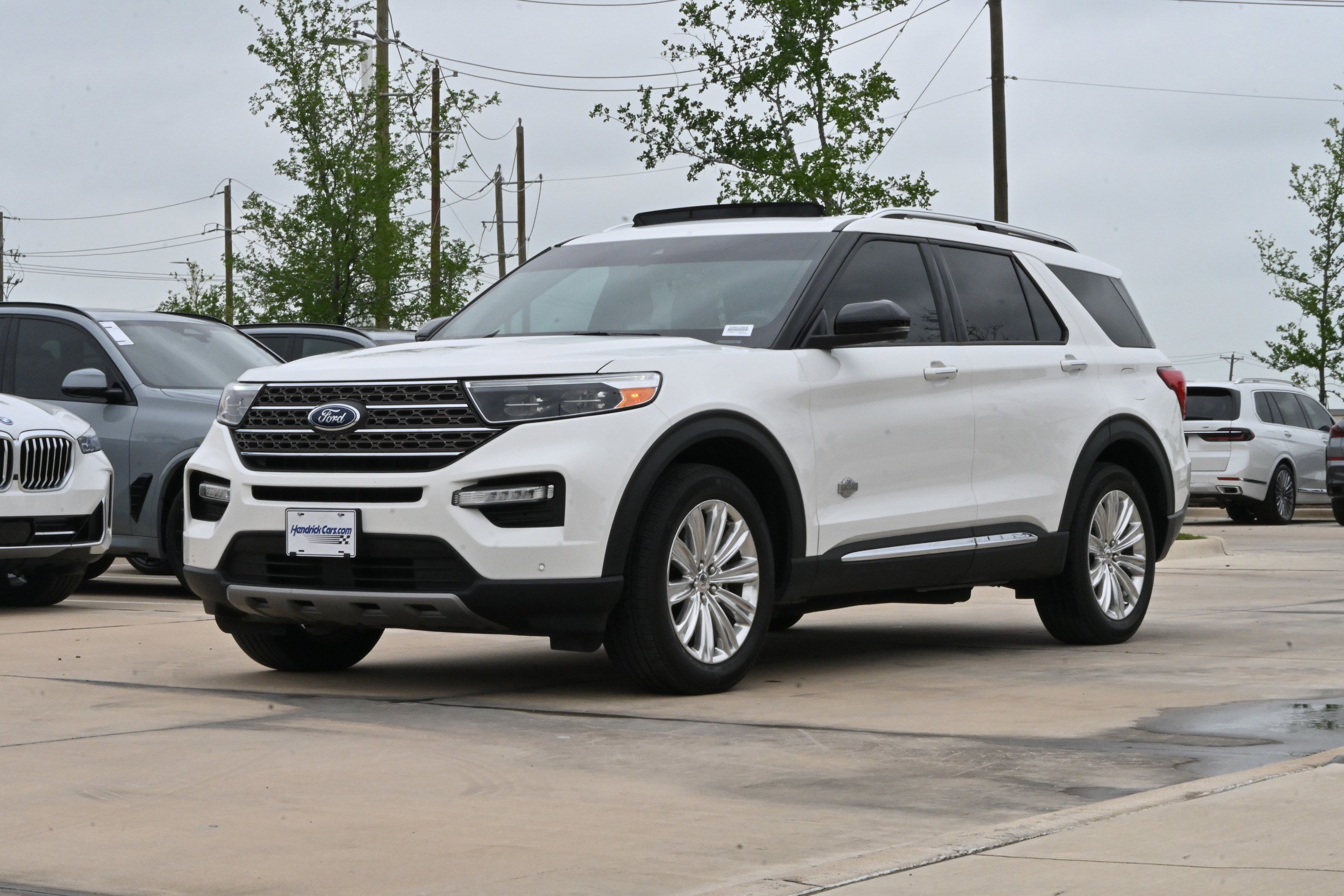 Used 2022 Ford Explorer King Ranch w/ Class IV Trailer Tow Package AWD/4WD image 5