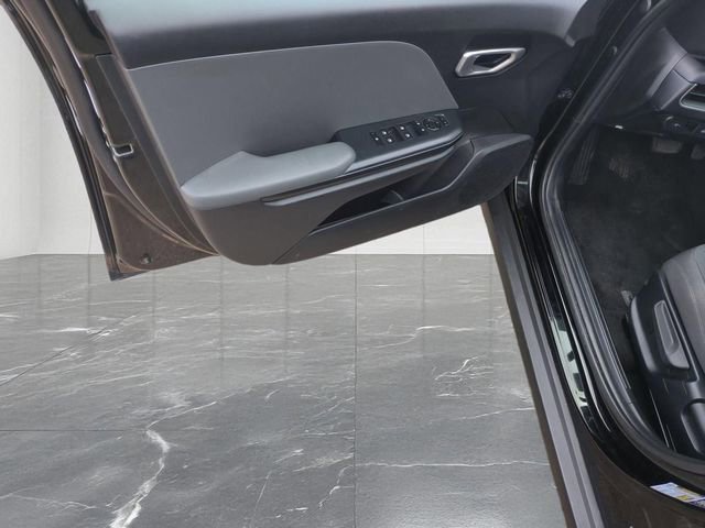Used 2025 Kia K4 FWD image 20