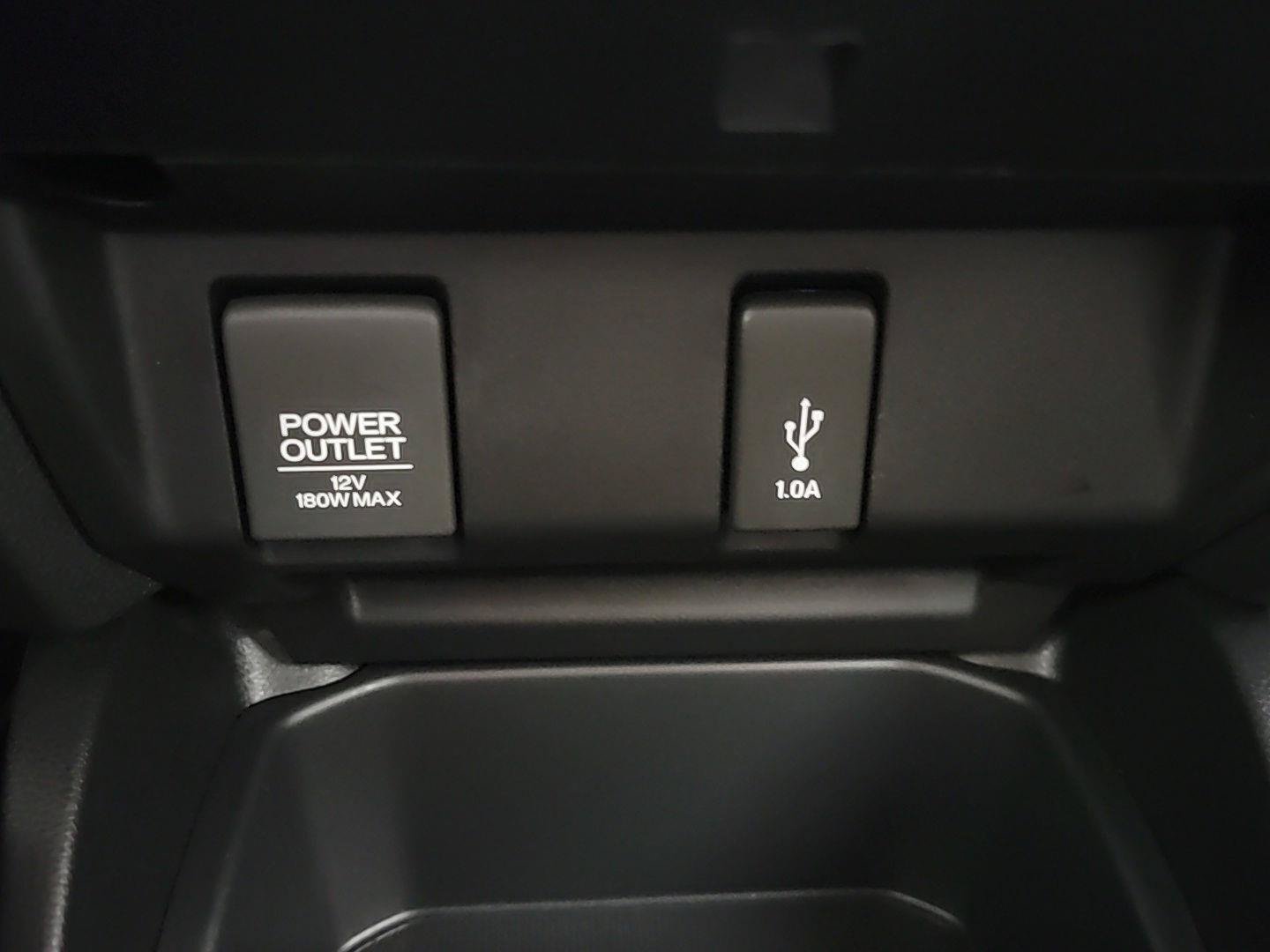 Used 2020 Honda Fit LX image 29
