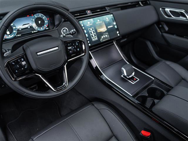 New 2026 Land Rover Range Rover Velar Dynamic SE image 16