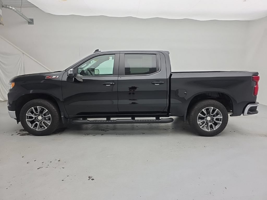 Used 2024 Chevrolet Silverado 1500 LT w/ True North Edition Plus AWD/4WD image 8