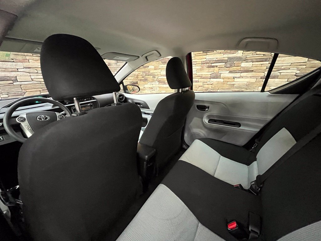Used 2013 Toyota Prius C Two FWD image 31