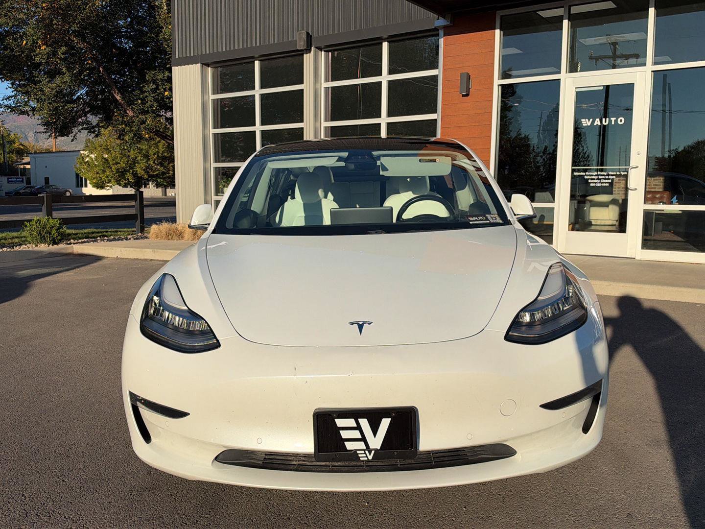 Used 2018 Tesla Model 3 Performance AWD/4WD image 2