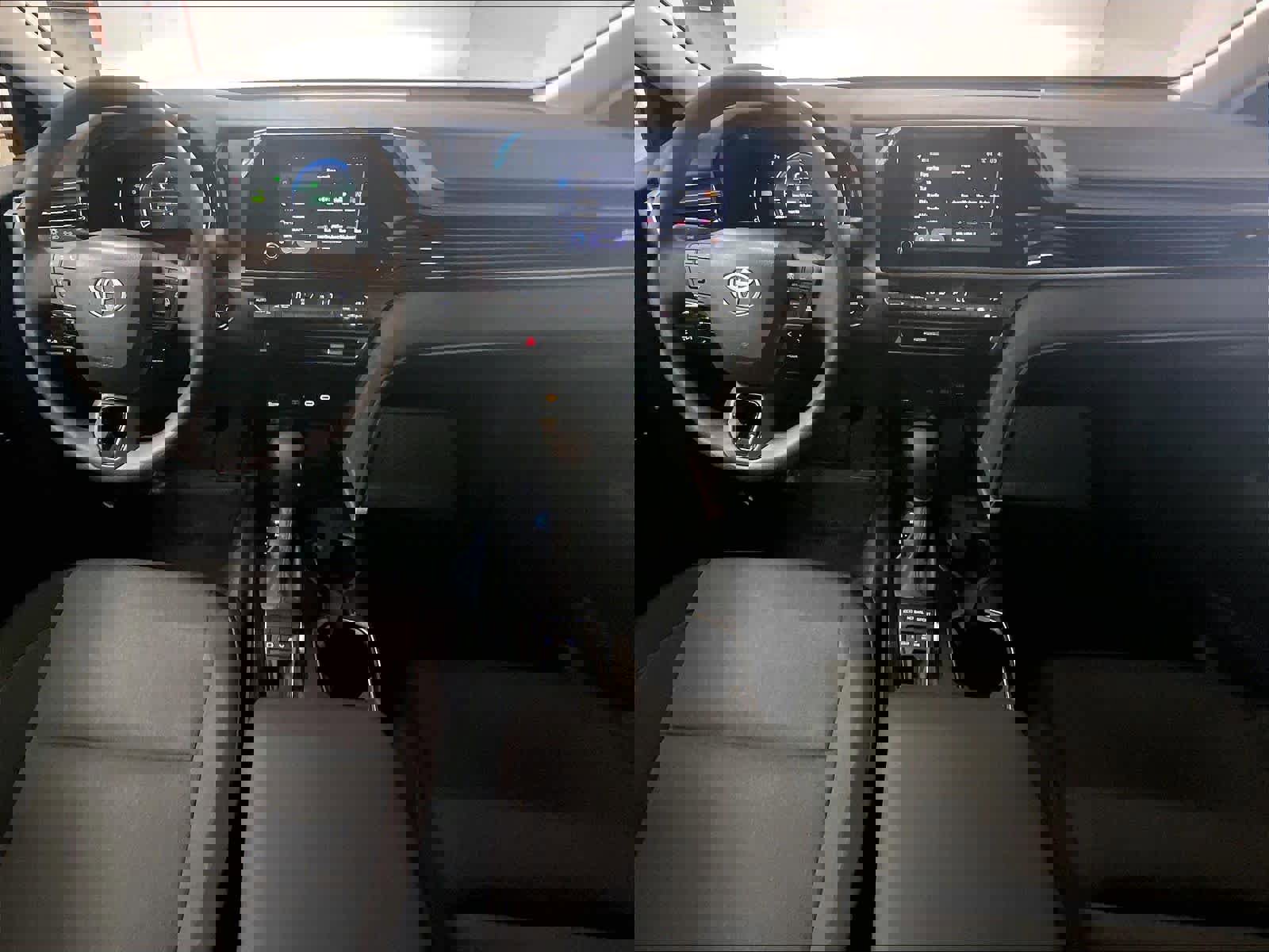 Used 2026 Toyota Camry LE w/ Convenience Package image 16