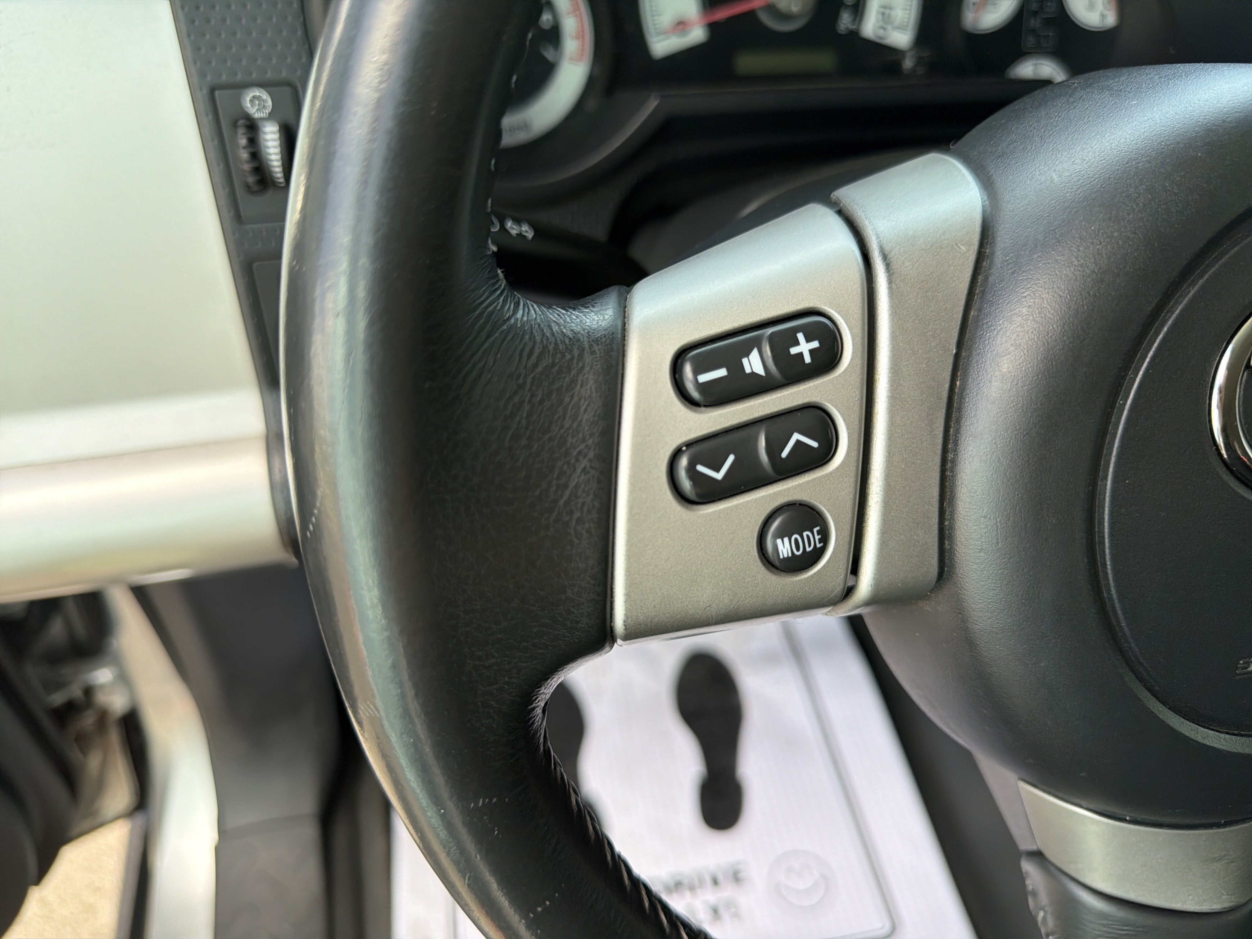 Used 2007 Toyota FJ Cruiser 4WD image 45