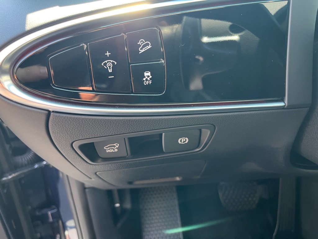 Used 2024 Genesis Electrified GV70 w/ Prestige Package image 22