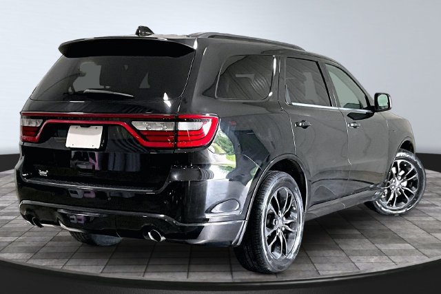Used 2023 Dodge Durango R/T AWD/4WD image 5