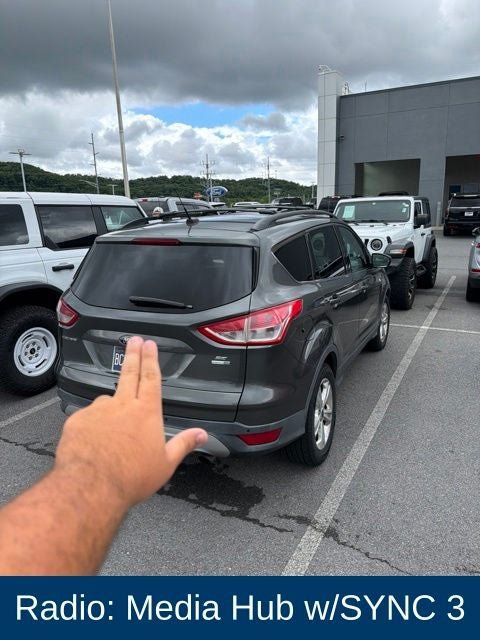 Used 2016 Ford Escape SE w/ Equipment Group 201A AWD/4WD image 5