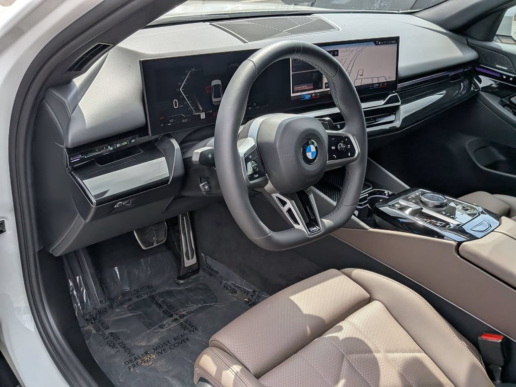 Certified 2026 BMW 530i w/ M Sport Package RWD image 8