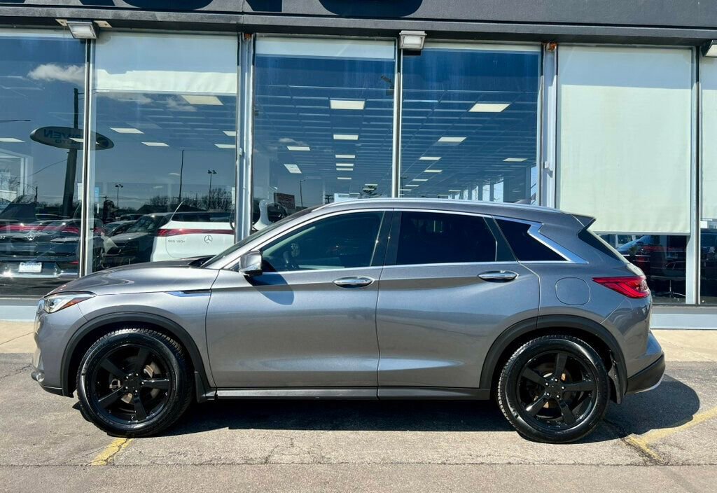 Used 2019 INFINITI QX50 Essential w/ Premium Heat Package image 2