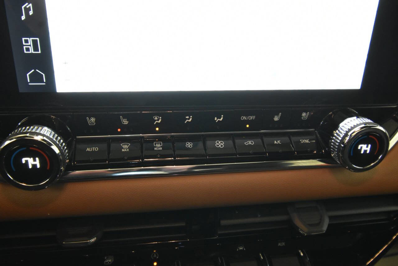 Used 2023 GMC Canyon AT4 w/ AT4 Premium Package AWD/4WD image 21