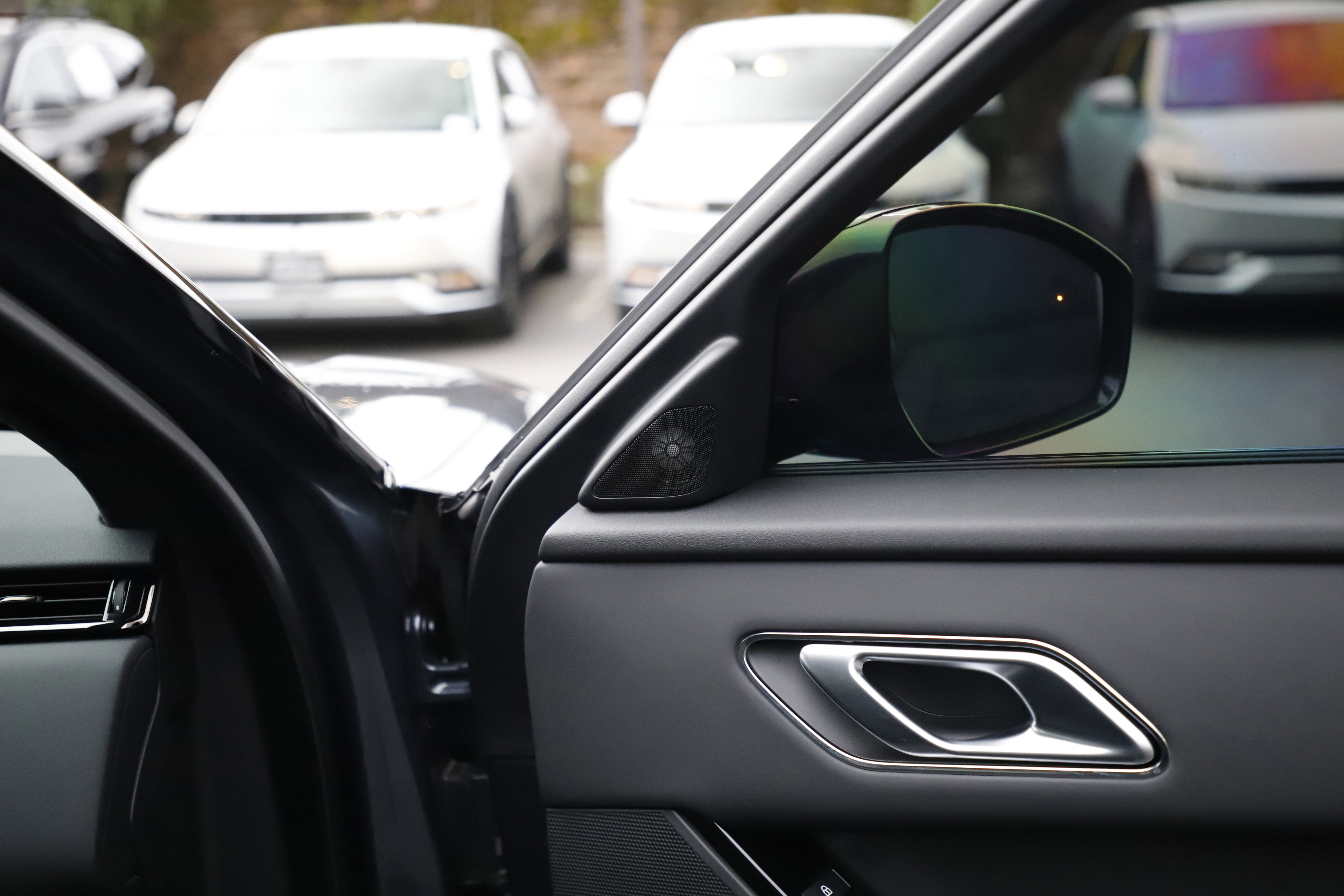 New 2026 Land Rover Range Rover Velar S image 7