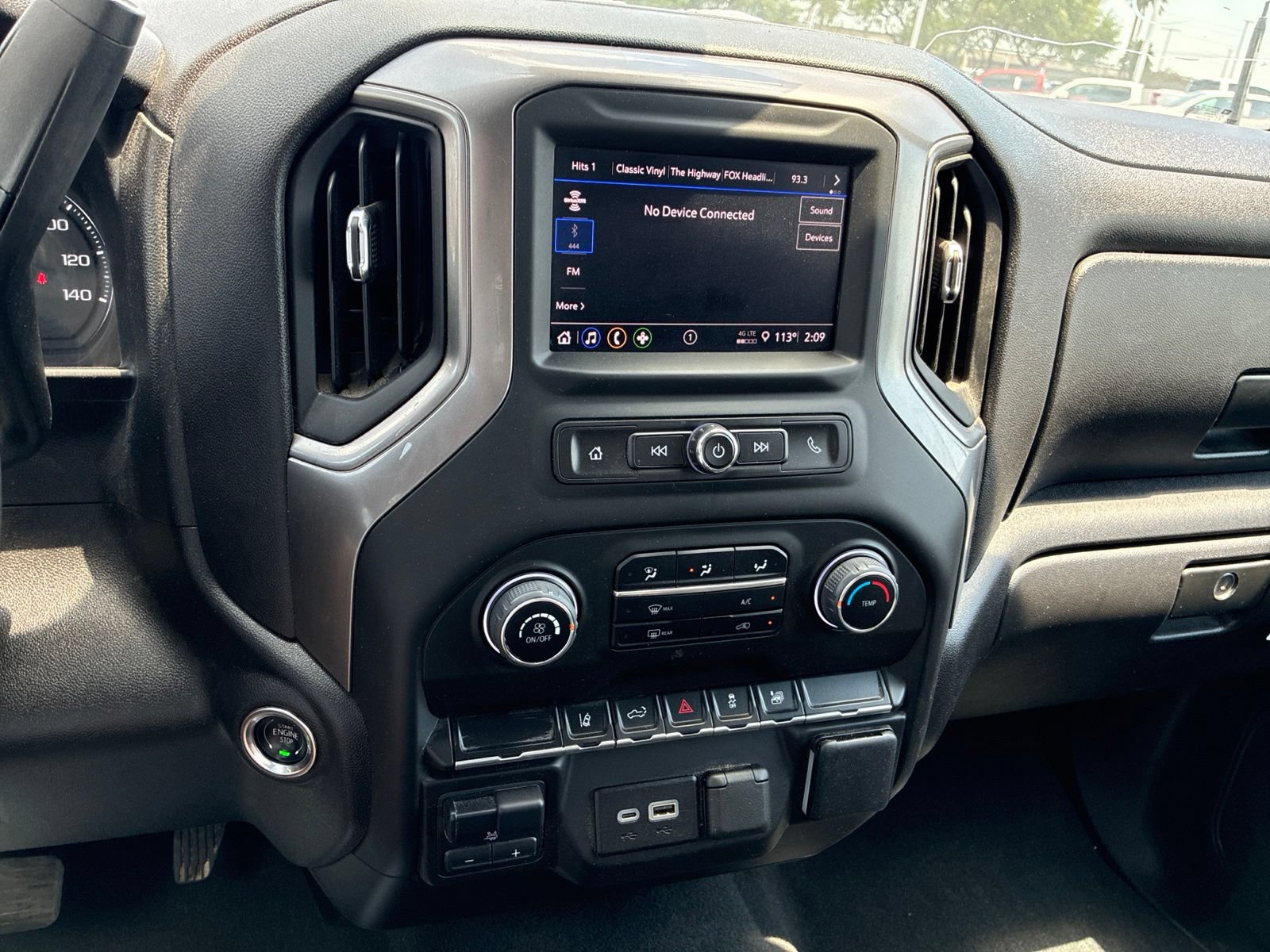 Used 2025 Chevrolet Silverado 2500 Custom w/ Custom Convenience Package AWD/4WD image 16